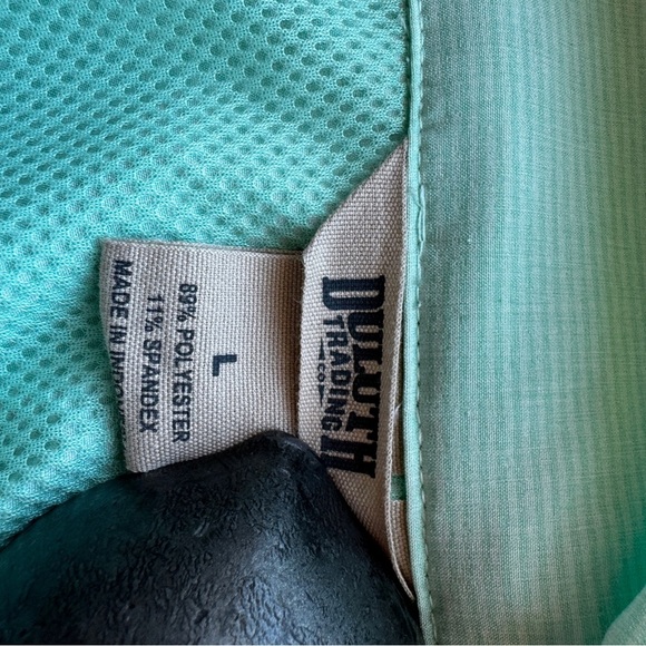 Duluth Trading Co Teal performance Shirt.
Size LARGE.  GENTLY USED. - Picture 9 of 9